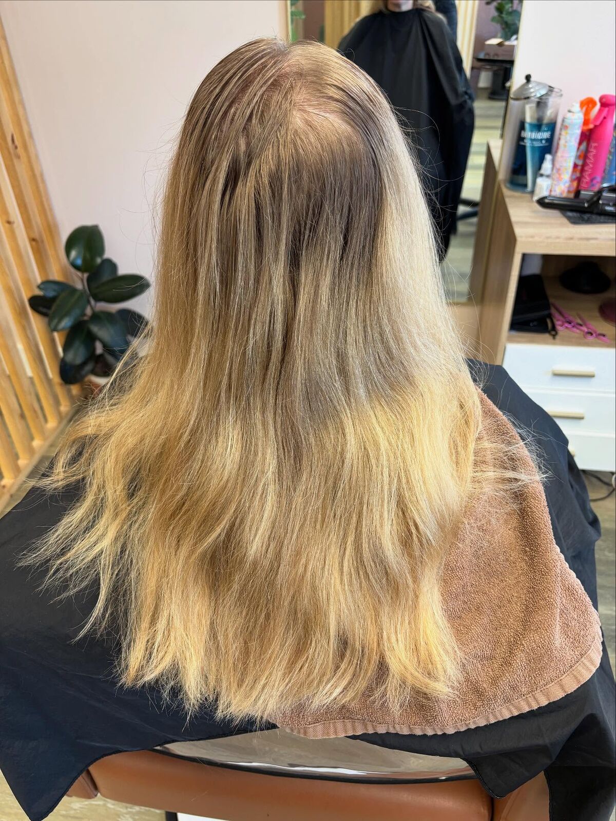 Waves & Babes Hair Studio